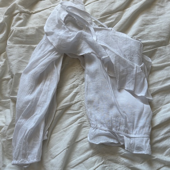 H&M White Ruffled Blouse - Picture 4 of 4